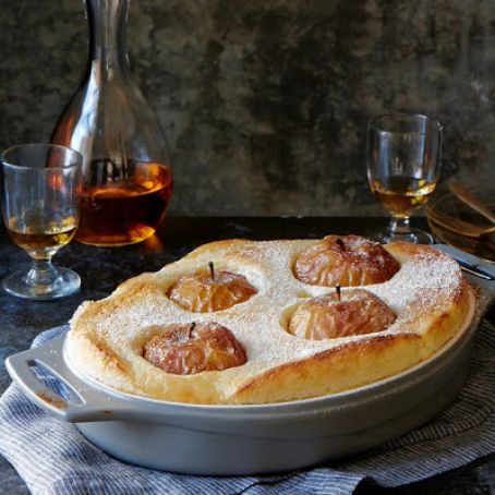 Semolina Soufflé With Baked Apples