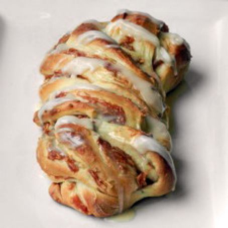 Cinnamon-Apple Twist Bread