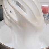 Homemade Marshmallow Fluff