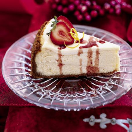 Lemon Cheesecake With Strawberries and Port Glaze