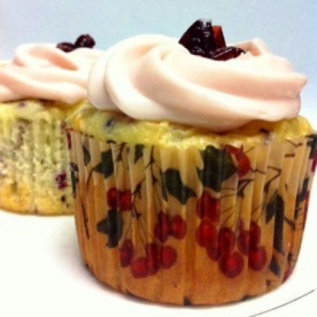 Cake mix: Cranberry Cupcakes