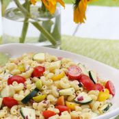Summer Macaroni Salad with Tomatoes and Zucchini | Skinnytaste