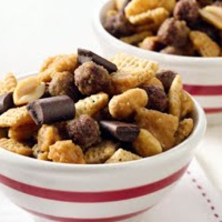 Tin Roof Crunch Chex Mix