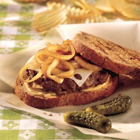 Grilled Patty Melts with Smothered Onions