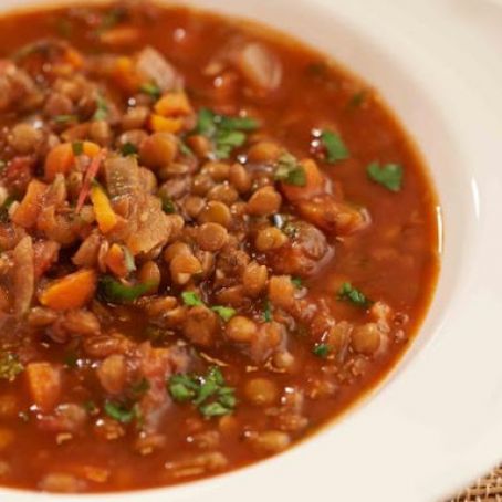 Slow Cooker Tomato-Lentil Soup