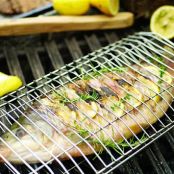 Pescado con limón y hierbas