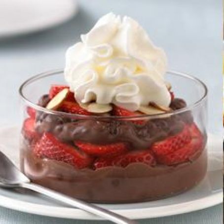 Strawberry Chocolate Pudding Parfaits