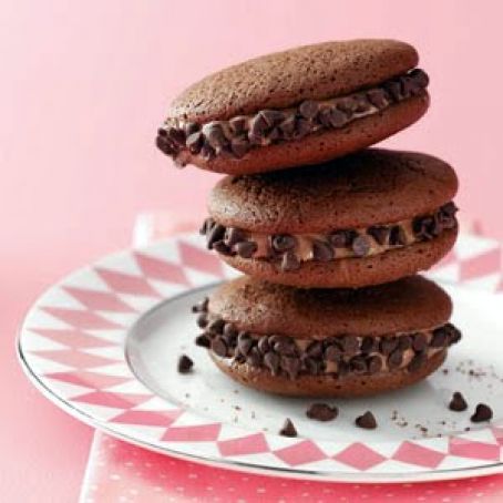 chocolate dream whoopie pies