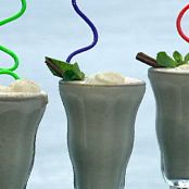 Drinks (Cinnamon Roll Milkshakes)