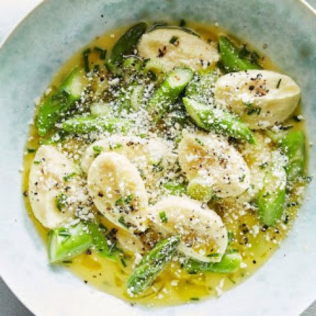 Ricotta Dumplings with Asparagus and Green Garlic