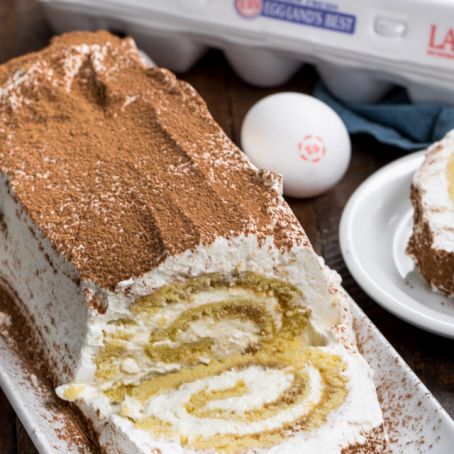 TIRAMISU CAKE ROLL