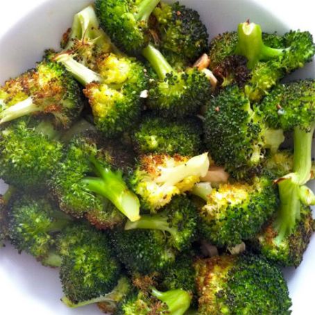 Lemon Garlic Roasted Broccoli
