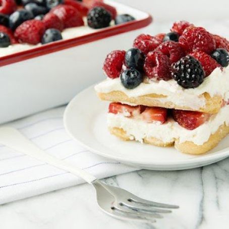 Easy Lemon Berry Tiramisu