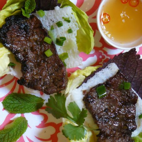 Banh Hoi (Vietnamese Rice Noodles with Beef) | Easy Asian Recipes at RasaMalaysia.com