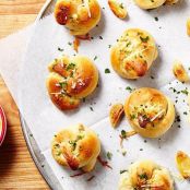 Simple Garlic Knot