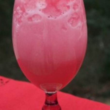 Bubbly Valentine Punch
