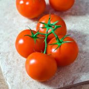 Caprese Salad Stuffed Tomatoes (Sandra Lee)