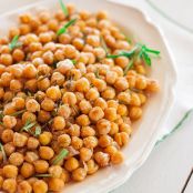 CRUNCHY CHICKPEAS WITH ROSEMARY AND OLIVE OIL