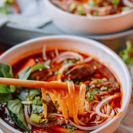 Bo Kho: Spicy Vietnamese Beef Stew with Noodles