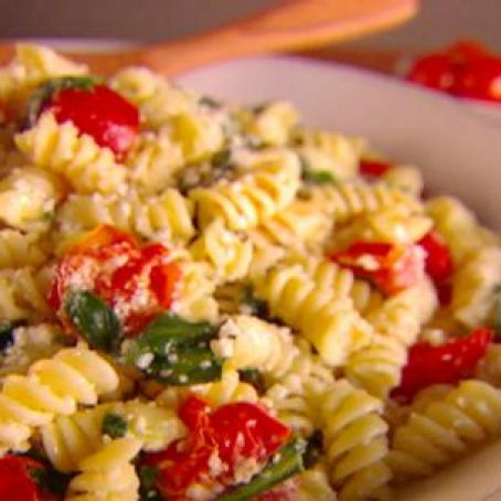 Fusilli with Spinach and Asiago Cheese