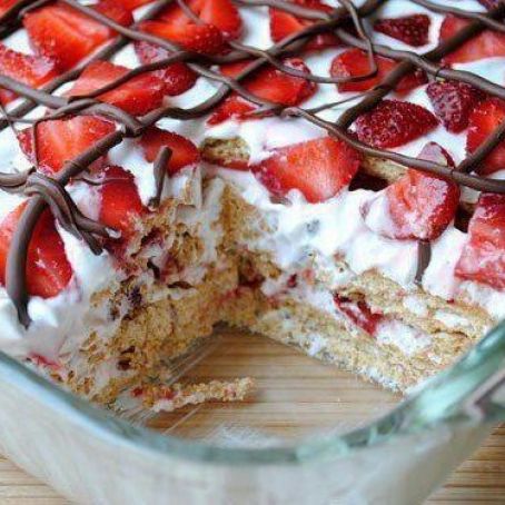 No Bake Strawberry Icebox Cake