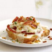 Hot Brown Turkey Sandwiches
