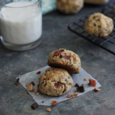 cookie - BACON CHOCOLATE CHIP COOKIES