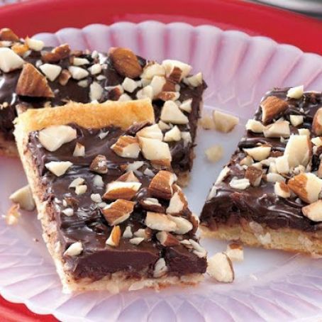 Chocolate Macaroon Crescent Bars
