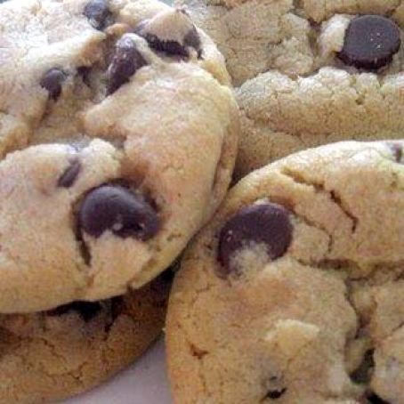 Thick and Chewy Chocolate Chip Cookies