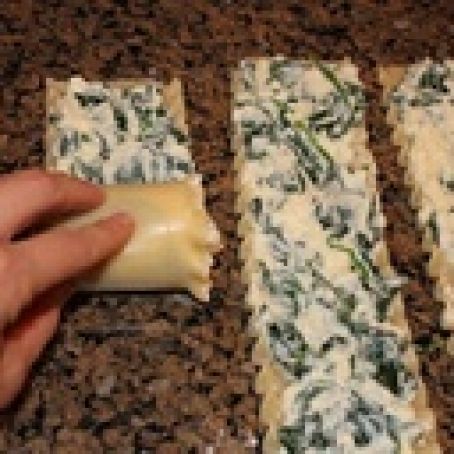 Spinach Lasagna Roll-Ups