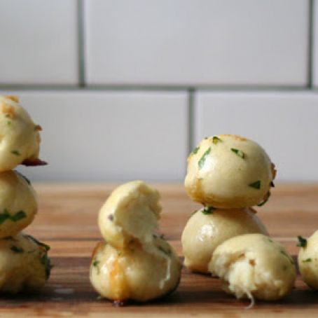 Garlic Nots (Overnight Rising)