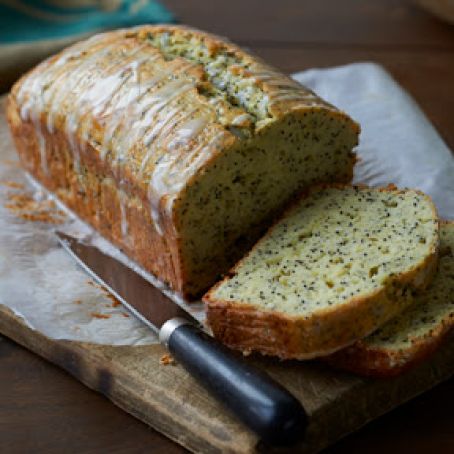 Lemon Yogurt Poppyseed Pound Cake