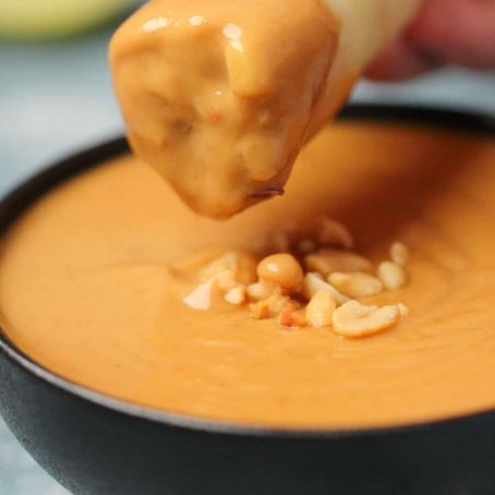 VEGAN PEANUT SAUCE (5 MINUTES!)