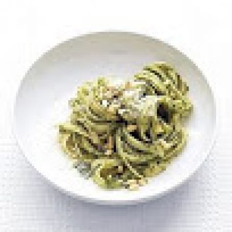 Fettuccine with Spinach Pesto