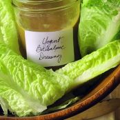 Low Calorie Creamy Balsamic Dressing