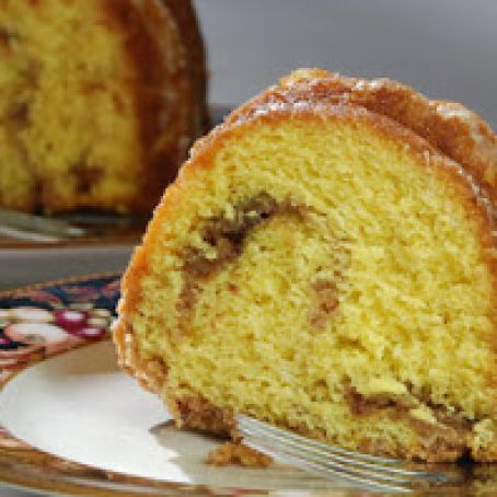Cinnamon Streusel Bundt Cake