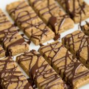 Quick 'n Easy No-Bake Protein Bars
