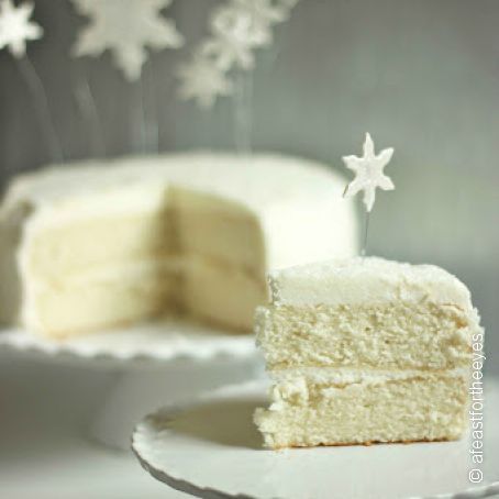 White Christmas Cake