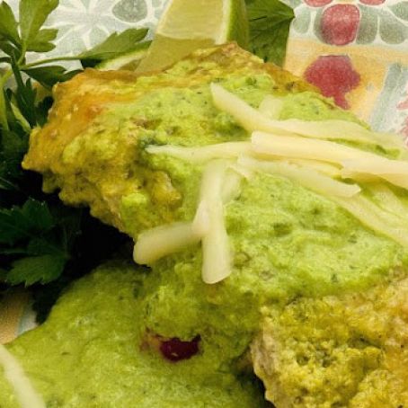 SNAPPER IN A POBLANO CHILE SAUCE