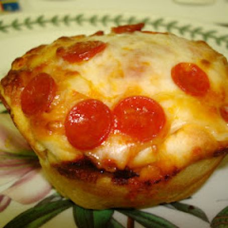 Cupcake Mold Pizzas