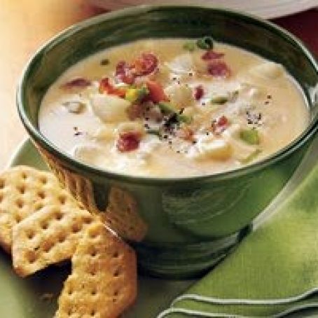 Slow Cooker Cheesy Potato Soup