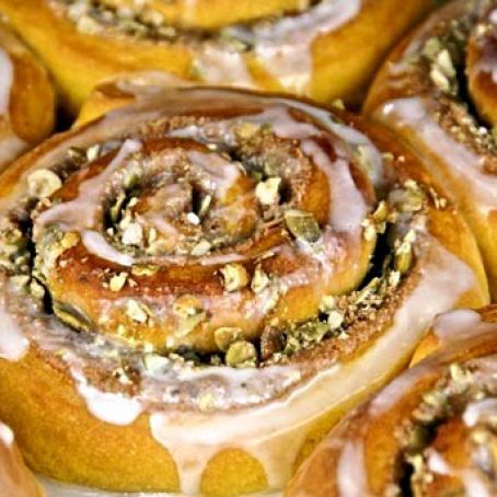 Pumpkin Brioche Cinnamon Rolls