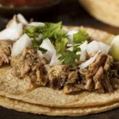 Slow Cooker Carnitas Tacos