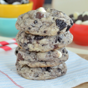 Cookies & Cream Chocolate Chip Cookies
