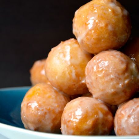 Homemade Glazed Doughnut Holes