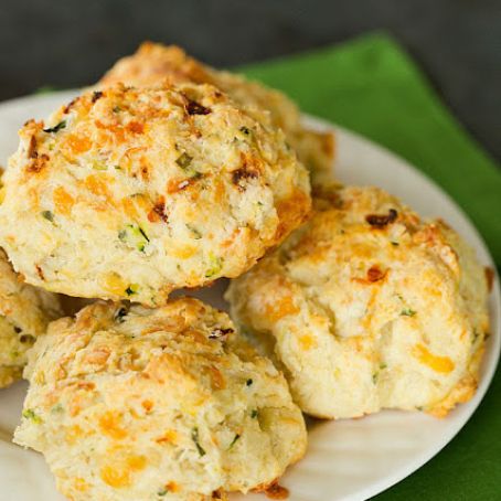 Cheesy Zucchini and Sun-Dried Tomato Scones