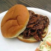 Slow Cooker Tex-Mex Beef Barbecues