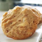 COOKIES - White Chocolate and Macadamia Cookies
