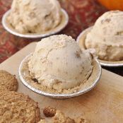 PUMPKIN PIE ICE CREAM