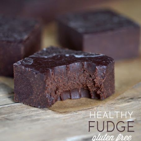 Healthy Paleo Gluten Free Fudge | Gluten-Free on a Shoestring